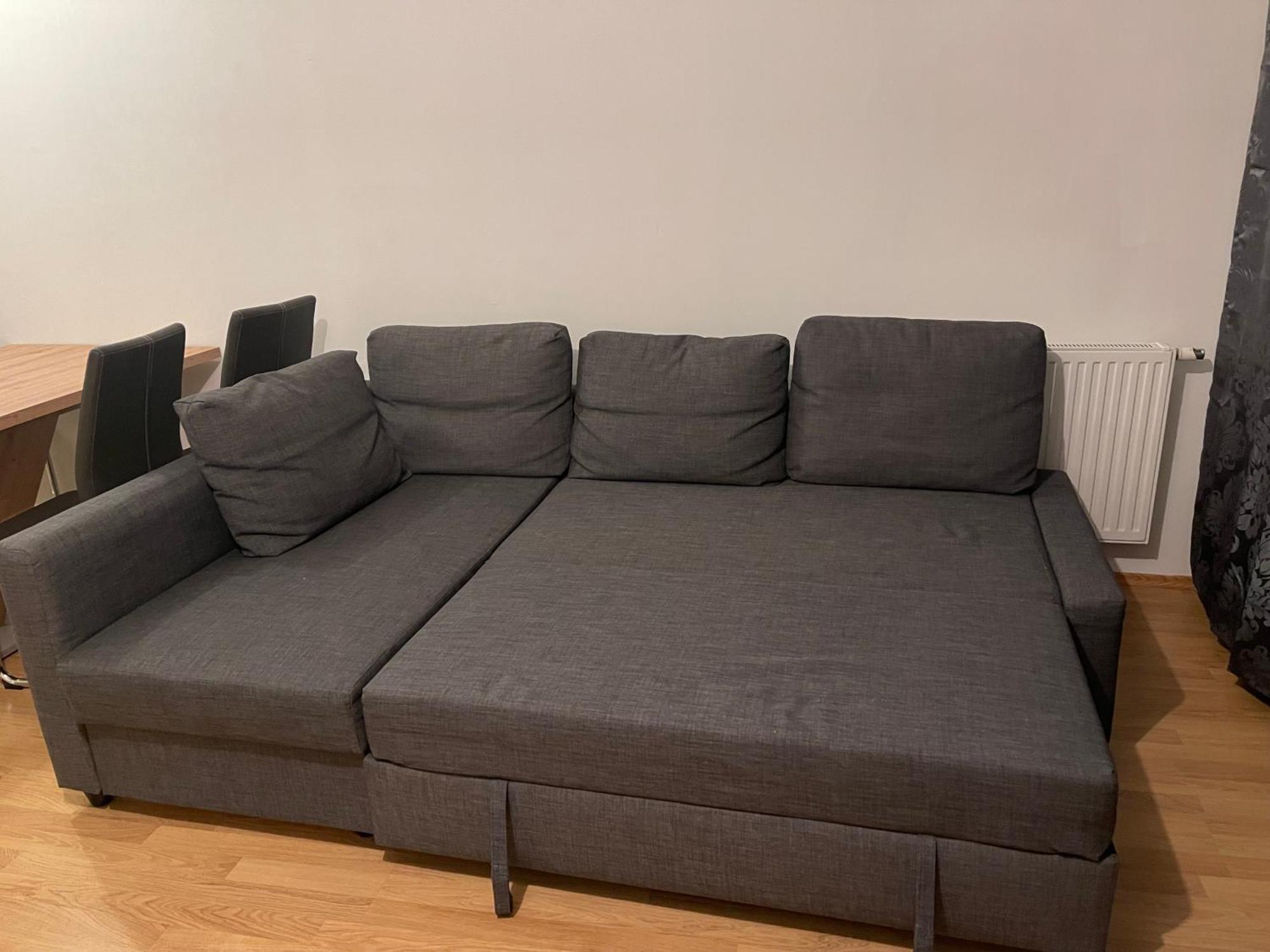 Apartament Spacious 1br With Balcony Above Citygate Shopping Complex With Metro Access